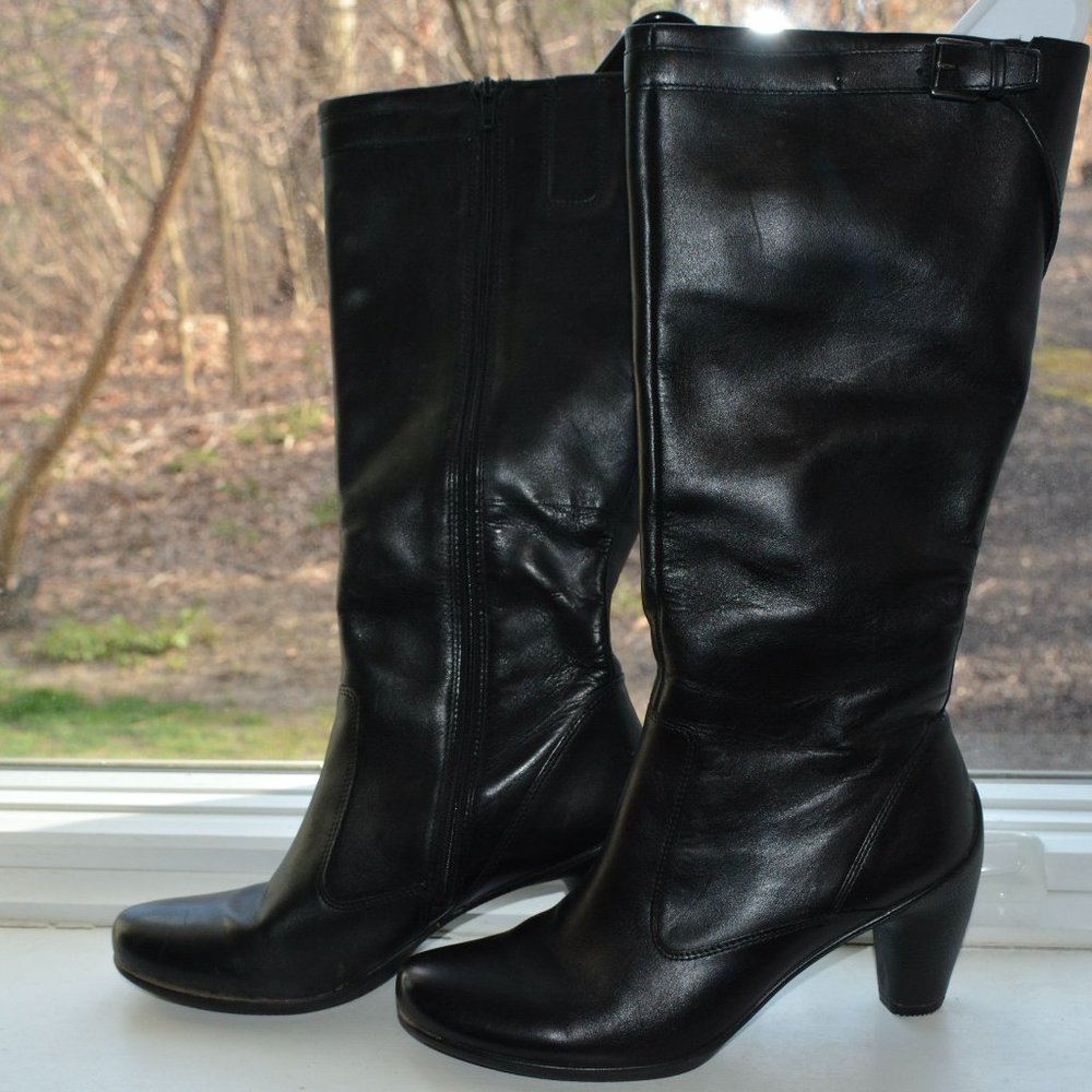 Ecco Heeled Leather Riding Boot